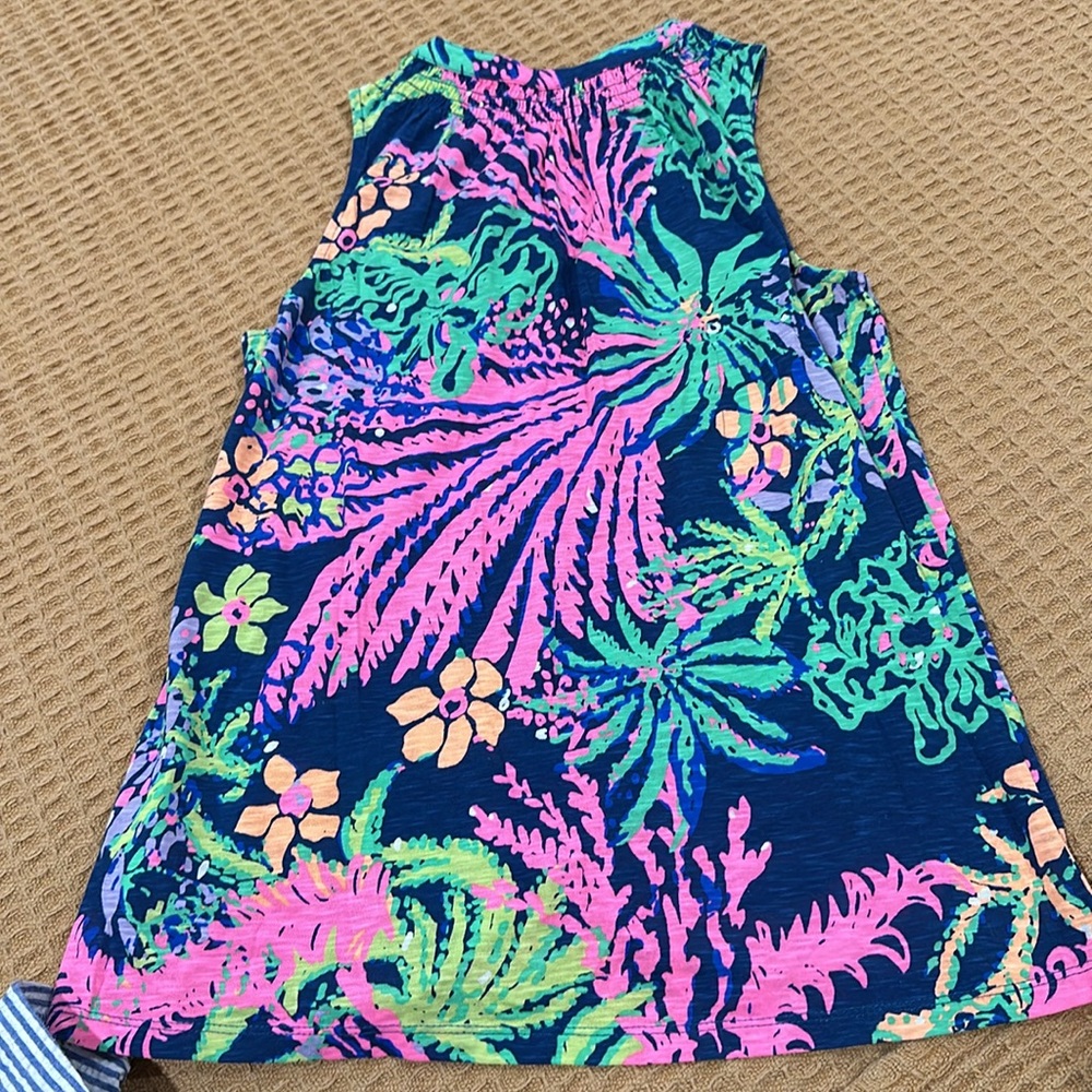 LILLY PULITZER Essie Tank Blouse Top Smocked Indigo All Glow Cotton Wome… - Picture 7 of 7